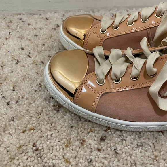 💎UGG Evangeline pink/gold sneakers size 15. - Picture 13 of 16